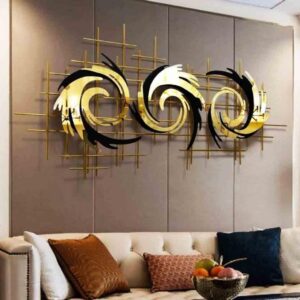 black golden dragon